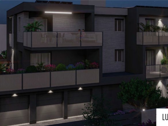 Appartamento con camera da letto e balcone