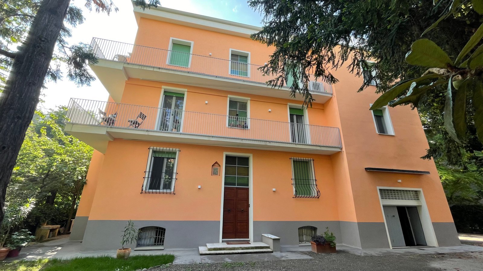 Via Archirola 75, Modena
