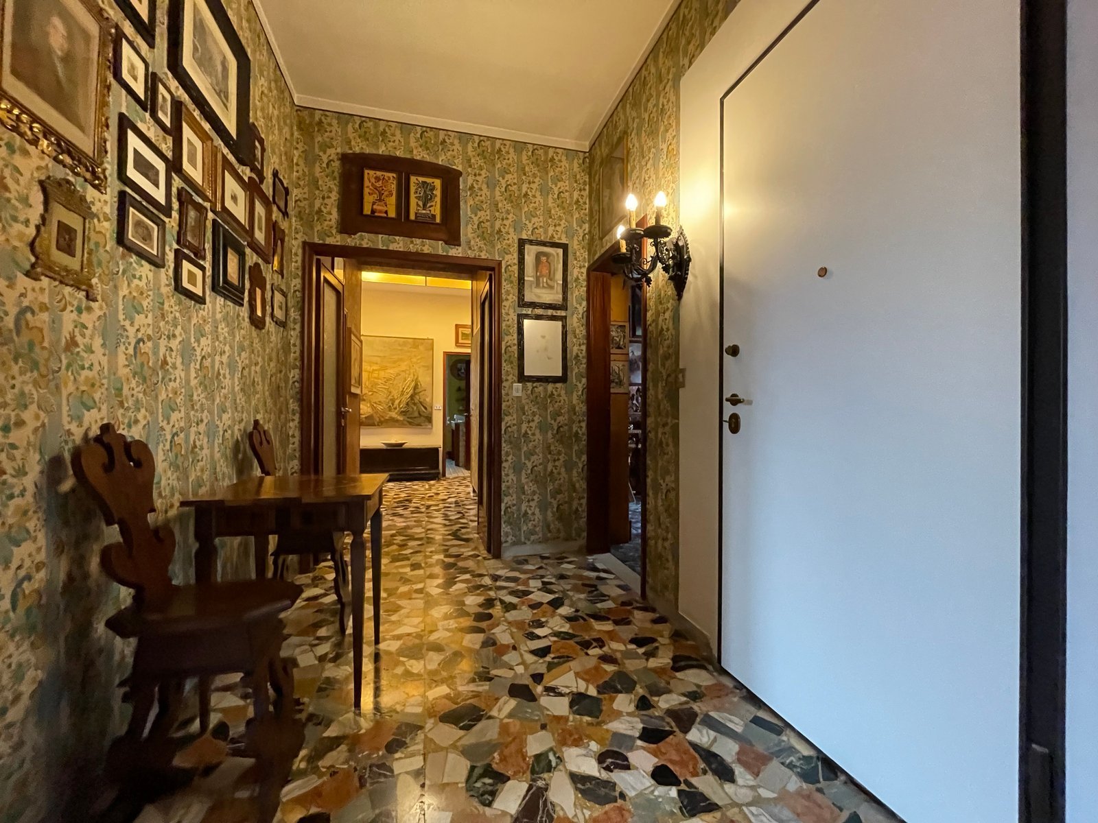 Via Archirola 75, Modena