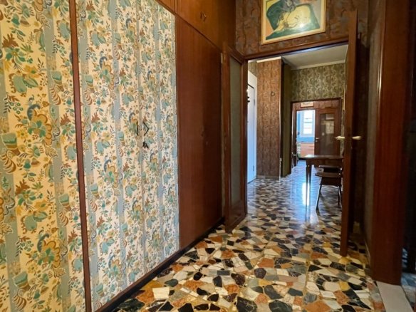 Via Archirola 75, Modena