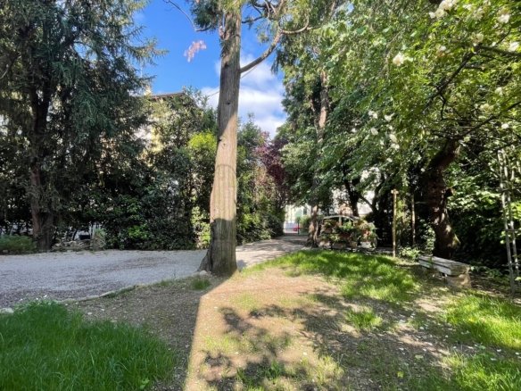 Via Archirola 75, Modena