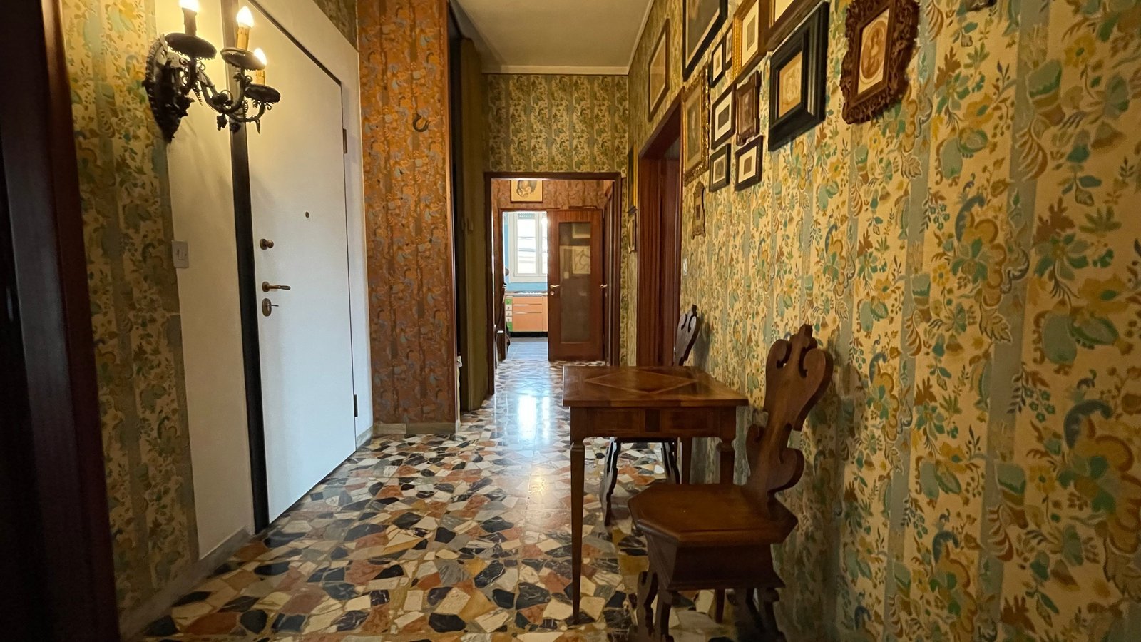Via Archirola 75, Modena